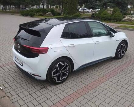 Белый Фольксваген ID.3, объемом двигателя 0 л и пробегом 68 тыс. км за 17400 $, фото 1 на Automoto.ua