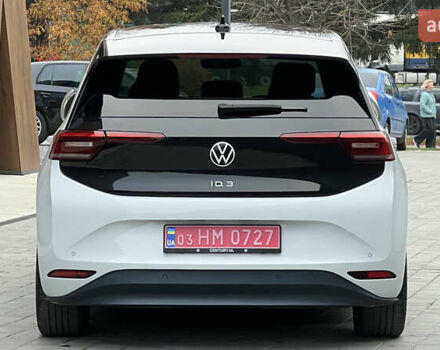 Белый Фольксваген ID.3, объемом двигателя 0 л и пробегом 127 тыс. км за 17499 $, фото 6 на Automoto.ua