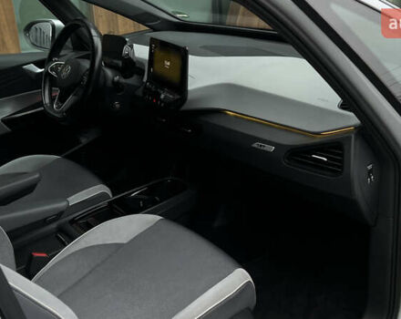 Белый Фольксваген ID.3, объемом двигателя 0 л и пробегом 127 тыс. км за 17499 $, фото 89 на Automoto.ua