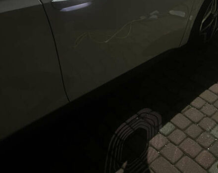 Белый Фольксваген ID.3, объемом двигателя 0 л и пробегом 98 тыс. км за 15899 $, фото 57 на Automoto.ua