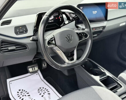 Фольксваген ID.3 2020 в Луцке на Automoto.ua Белый Фольксваген ID.3, объемом двигателя 0 л и пробегом 148 тыс. км за 17500 $, фото 15 на Automoto.ua