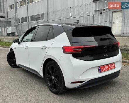 Белый Фольксваген ID.3, объемом двигателя 0 л и пробегом 170 тыс. км за 15900 $, фото 1 на Automoto.ua