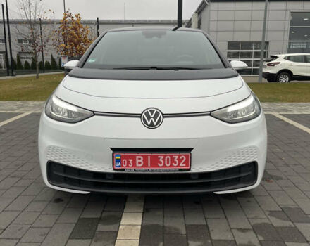 Белый Фольксваген ID.3, объемом двигателя 0 л и пробегом 98 тыс. км за 15899 $, фото 12 на Automoto.ua