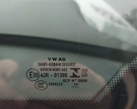 Белый Фольксваген ID.3, объемом двигателя 0 л и пробегом 68 тыс. км за 17400 $, фото 15 на Automoto.ua