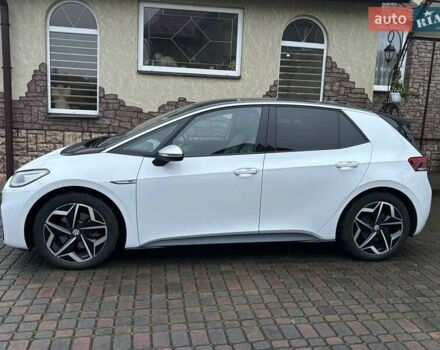 Білий Фольксваген ID.3, об'ємом двигуна 0 л та пробігом 200 тис. км за 13999 $, фото 2 на Automoto.ua