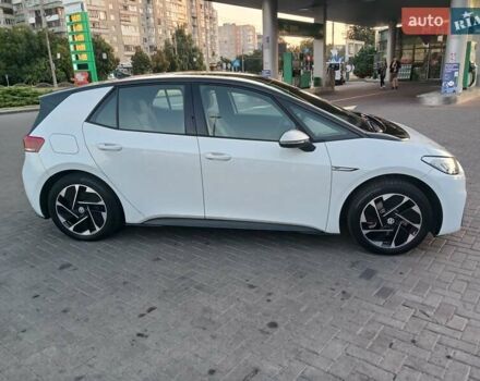 Белый Фольксваген ID.3, объемом двигателя 0 л и пробегом 44 тыс. км за 17800 $, фото 2 на Automoto.ua