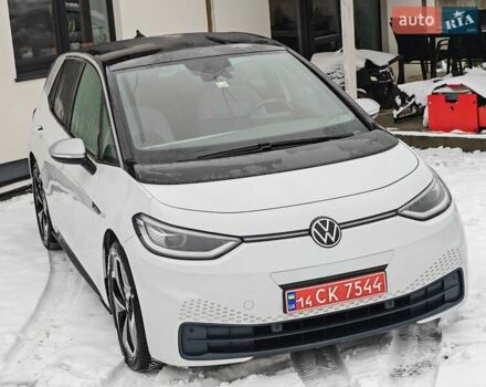 Белый Фольксваген ID.3, объемом двигателя 0 л и пробегом 162 тыс. км за 15400 $, фото 4 на Automoto.ua