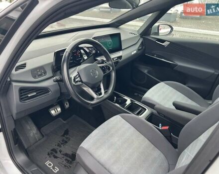 Белый Фольксваген ID.3, объемом двигателя 0 л и пробегом 86 тыс. км за 15499 $, фото 23 на Automoto.ua