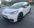 Белый Фольксваген ID.3, объемом двигателя 0 л и пробегом 215 тыс. км за 15500 $, фото 1 на Automoto.ua