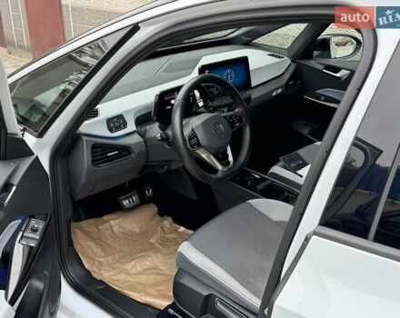 Белый Фольксваген ID.3, объемом двигателя 0 л и пробегом 170 тыс. км за 15900 $, фото 8 на Automoto.ua
