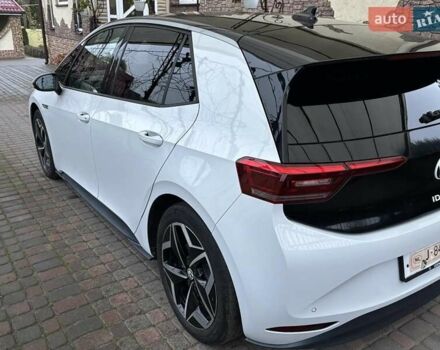 Білий Фольксваген ID.3, об'ємом двигуна 0 л та пробігом 200 тис. км за 13999 $, фото 10 на Automoto.ua