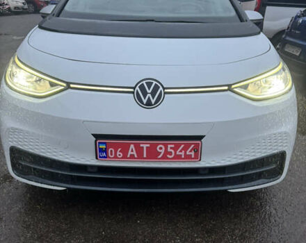 Белый Фольксваген ID.3, объемом двигателя 0 л и пробегом 60 тыс. км за 16300 $, фото 13 на Automoto.ua