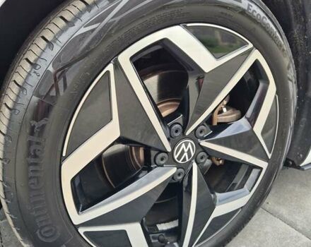 Белый Фольксваген ID.3, объемом двигателя 0 л и пробегом 168 тыс. км за 15900 $, фото 5 на Automoto.ua