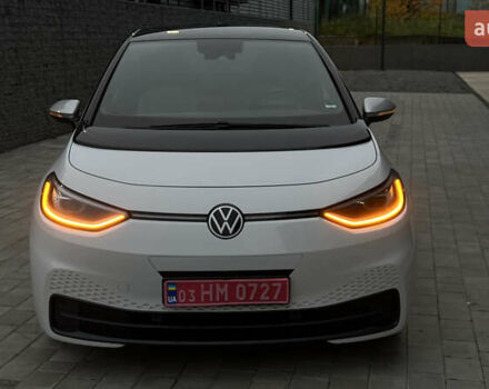 Белый Фольксваген ID.3, объемом двигателя 0 л и пробегом 127 тыс. км за 17499 $, фото 21 на Automoto.ua