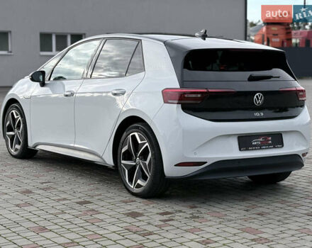 Фольксваген ID.3 2020 в Луцке на Automoto.ua Белый Фольксваген ID.3, объемом двигателя 0 л и пробегом 148 тыс. км за 17500 $, фото 6 на Automoto.ua