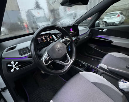 Белый Фольксваген ID.3, объемом двигателя 0 л и пробегом 60 тыс. км за 16300 $, фото 3 на Automoto.ua