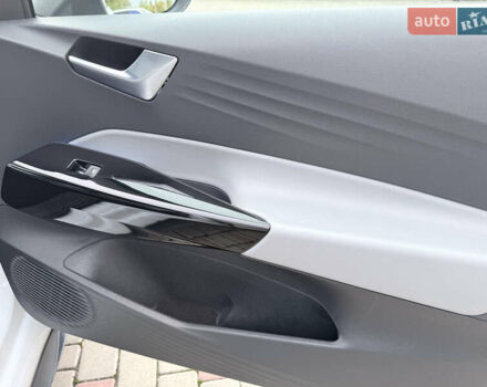 Фольксваген ID.3 2020 в Луцке на Automoto.ua Белый Фольксваген ID.3, объемом двигателя 0 л и пробегом 148 тыс. км за 17500 $, фото 27 на Automoto.ua