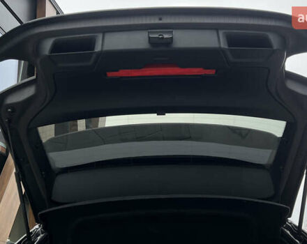 Белый Фольксваген ID.3, объемом двигателя 0 л и пробегом 127 тыс. км за 17499 $, фото 64 на Automoto.ua