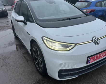 Белый Фольксваген ID.3, объемом двигателя 0 л и пробегом 60 тыс. км за 16300 $, фото 14 на Automoto.ua