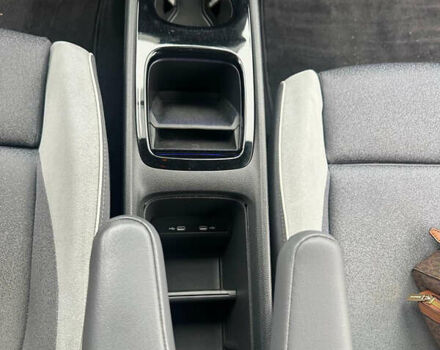 Белый Фольксваген ID.3, объемом двигателя 0 л и пробегом 164 тыс. км за 17000 $, фото 17 на Automoto.ua