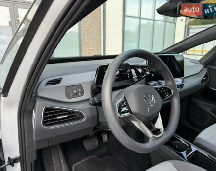 Білий Фольксваген ID.3, об'ємом двигуна 0 л та пробігом 119 тис. км за 15999 $, фото 19 на Automoto.ua