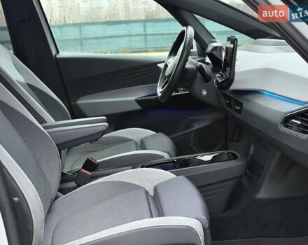 Белый Фольксваген ID.3, объемом двигателя 0 л и пробегом 117 тыс. км за 21800 $, фото 26 на Automoto.ua