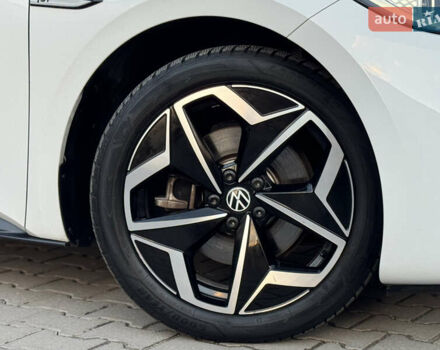 Білий Фольксваген ID.3, об'ємом двигуна 0 л та пробігом 130 тис. км за 16700 $, фото 21 на Automoto.ua