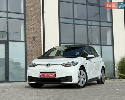 Білий Фольксваген ID.3, об'ємом двигуна 0 л та пробігом 119 тис. км за 15999 $, фото 11 на Automoto.ua