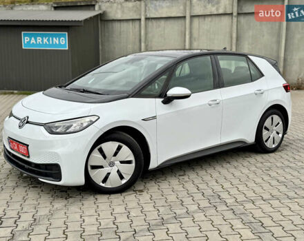 Фольксваген ID.3 2021 в Дрогобыче на Automoto.ua Белый Фольксваген ID.3, объемом двигателя 0 л и пробегом 183 тыс. км за 14350 $, фото 28 на Automoto.ua