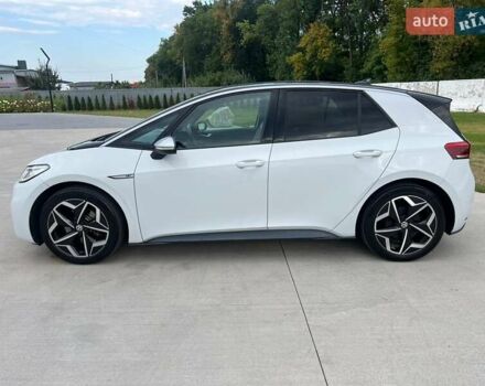 Белый Фольксваген ID.3, объемом двигателя 0 л и пробегом 138 тыс. км за 18500 $, фото 3 на Automoto.ua