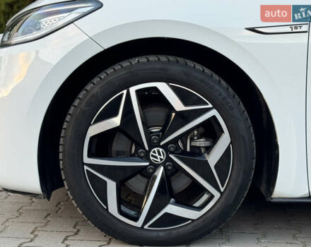 Білий Фольксваген ID.3, об'ємом двигуна 0 л та пробігом 130 тис. км за 16700 $, фото 25 на Automoto.ua