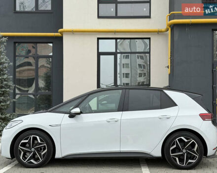 Белый Фольксваген ID.3, объемом двигателя 0 л и пробегом 117 тыс. км за 21800 $, фото 8 на Automoto.ua