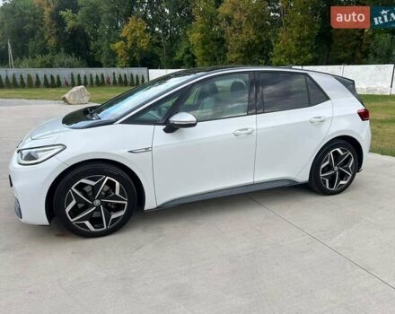 Белый Фольксваген ID.3, объемом двигателя 0 л и пробегом 138 тыс. км за 18500 $, фото 2 на Automoto.ua