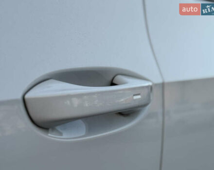 Білий Фольксваген ID.3, об'ємом двигуна 0 л та пробігом 130 тис. км за 16700 $, фото 29 на Automoto.ua