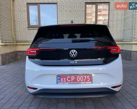 Белый Фольксваген ID.3, объемом двигателя 0 л и пробегом 125 тыс. км за 18299 $, фото 37 на Automoto.ua