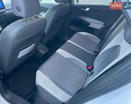Білий Фольксваген ID.3, об'ємом двигуна 0 л та пробігом 88 тис. км за 18000 $, фото 13 на Automoto.ua