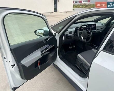 Белый Фольксваген ID.3, объемом двигателя 0 л и пробегом 138 тыс. км за 18500 $, фото 16 на Automoto.ua