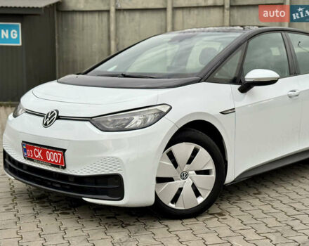 Фольксваген ID.3 2021 в Дрогобыче на Automoto.ua Белый Фольксваген ID.3, объемом двигателя 0 л и пробегом 183 тыс. км за 14350 $, фото 7 на Automoto.ua