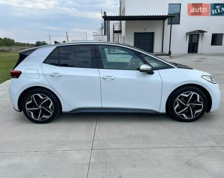 Белый Фольксваген ID.3, объемом двигателя 0 л и пробегом 138 тыс. км за 18500 $, фото 8 на Automoto.ua