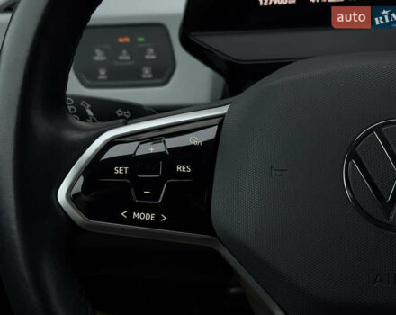 Белый Фольксваген ID.3, объемом двигателя 0 л и пробегом 117 тыс. км за 21800 $, фото 35 на Automoto.ua