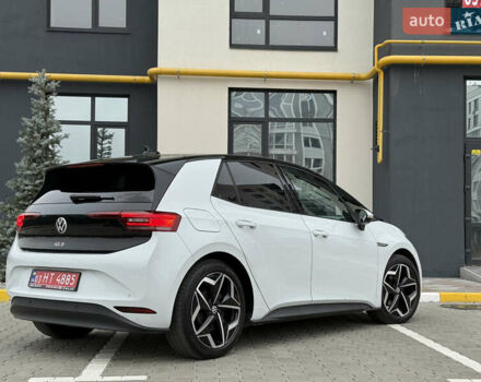 Белый Фольксваген ID.3, объемом двигателя 0 л и пробегом 117 тыс. км за 21800 $, фото 12 на Automoto.ua