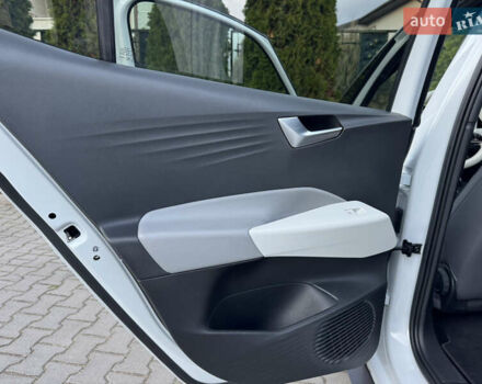 Білий Фольксваген ID.3, об'ємом двигуна 0 л та пробігом 130 тис. км за 16700 $, фото 42 на Automoto.ua