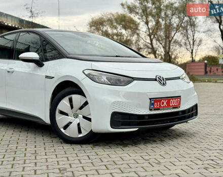 Фольксваген ID.3 2021 в Дрогобыче на Automoto.ua Белый Фольксваген ID.3, объемом двигателя 0 л и пробегом 183 тыс. км за 14350 $, фото 34 на Automoto.ua