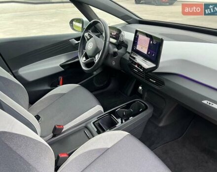 Белый Фольксваген ID.3, объемом двигателя 0 л и пробегом 138 тыс. км за 18500 $, фото 39 на Automoto.ua