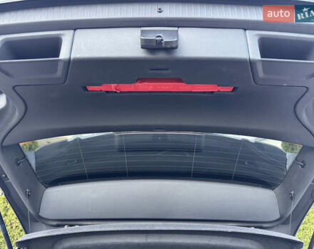 Белый Фольксваген ID.3, объемом двигателя 0 л и пробегом 133 тыс. км за 17400 $, фото 45 на Automoto.ua