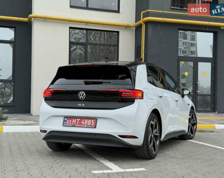 Белый Фольксваген ID.3, объемом двигателя 0 л и пробегом 117 тыс. км за 21800 $, фото 11 на Automoto.ua