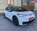 Белый Фольксваген ID.3, объемом двигателя 0 л и пробегом 125 тыс. км за 18299 $, фото 1 на Automoto.ua