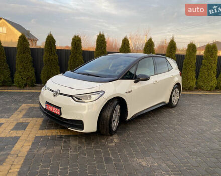 Белый Фольксваген ID.3, объемом двигателя 0 л и пробегом 54 тыс. км за 16000 $, фото 1 на Automoto.ua