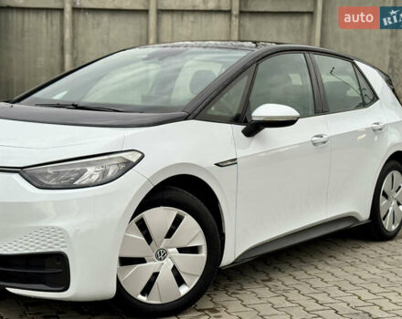 Фольксваген ID.3 2021 в Дрогобыче на Automoto.ua Белый Фольксваген ID.3, объемом двигателя 0 л и пробегом 183 тыс. км за 14350 $, фото 10 на Automoto.ua
