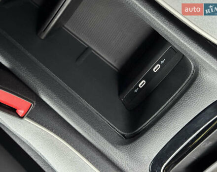 Білий Фольксваген ID.3, об'ємом двигуна 0 л та пробігом 84 тис. км за 17400 $, фото 83 на Automoto.ua